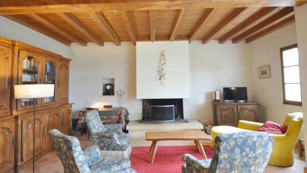 Saint-Aulaye Longere de 210 m² 5 chambres