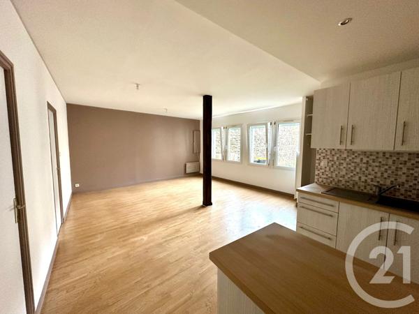 Appartement T3 à vendre  3 pièces - 69,19 m2 FOUGERES - 35