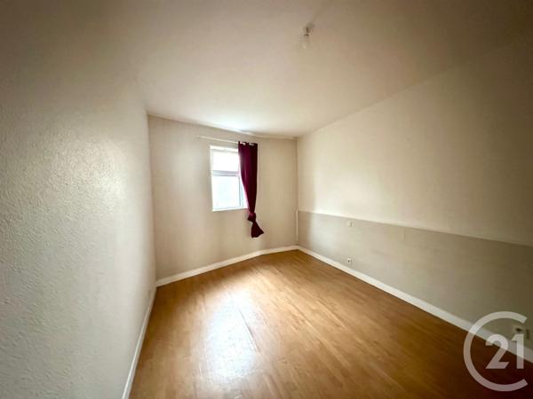 Appartement T3 à vendre  3 pièces - 69,19 m2 FOUGERES - 35
