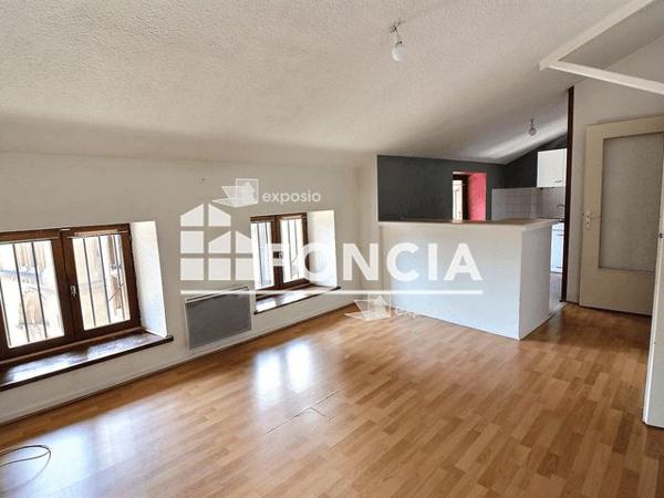 Location Appartement 2 pièces 38.32 m² - 6 PLACE DE L'EGLISE Domene 38420