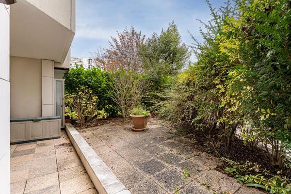 Appartement Suresnes 5 pièce(s) 108 m2