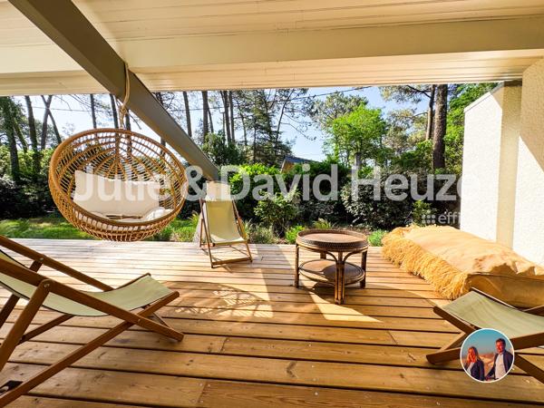 Maison
         5 pièces
        - 140 m² Bien prestige 1 060 000 € *