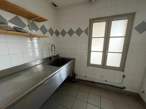 Local commercial à louer à ORMES (71)