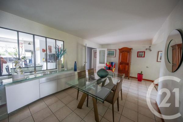 Maison à vendre  6 pièces - 142,17 m2 ST AUBIN DE MEDOC - 33