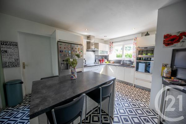 Maison à vendre  6 pièces - 142,17 m2 ST AUBIN DE MEDOC - 33