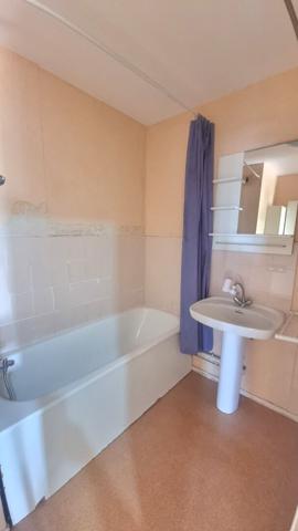 Appartement Torcy 3 pièces secteur des Lacs .