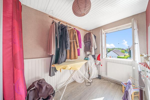 EXCLUSIVITÉ NESTENN ! CHARMANTE MAISON FAMILIALE AVEC LOGEMENT INDÉPENDANT À CHÂTENOY-LE-ROYAL