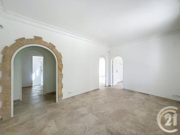 Maison à vendre  6 pièces - 119,78 m2 ARLES - 13