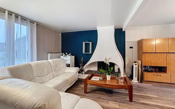 Maison à vendre    6 pièces • 155,86 m2 Ozoir-la-Ferrière