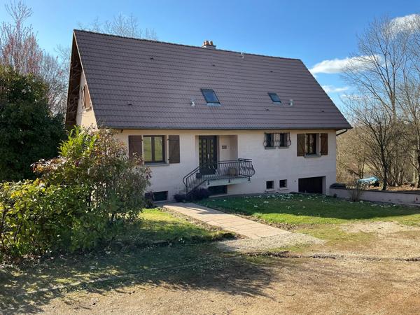 Maison 170 m²,7 pièces ,4 chambres 20 ares de terrain