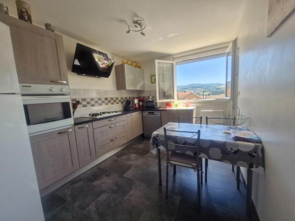 Appartement à vendre 4 pièces UNIEUX (42) 3 chambres / balcon / parking