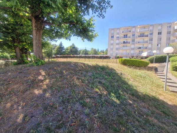 Appartement à vendre 4 pièces UNIEUX (42) 3 chambres / balcon / parking