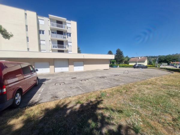 Appartement à vendre 4 pièces UNIEUX (42) 3 chambres / balcon / parking