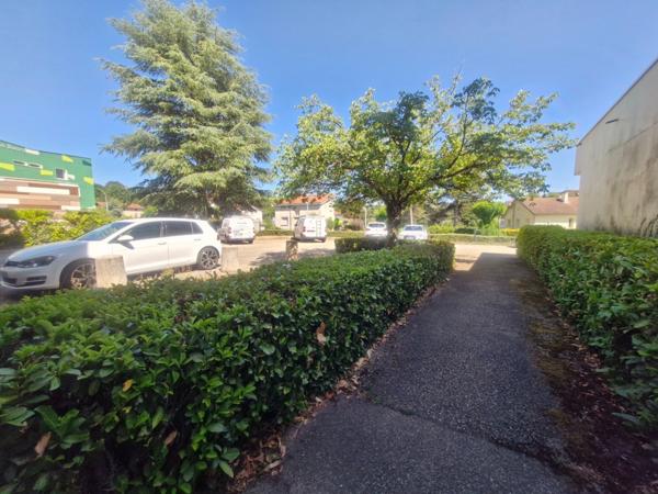 Appartement à vendre 4 pièces UNIEUX (42) 3 chambres / balcon / parking