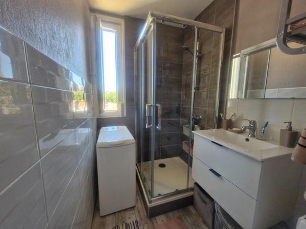 Appartement à vendre 4 pièces UNIEUX (42) 3 chambres / balcon / parking