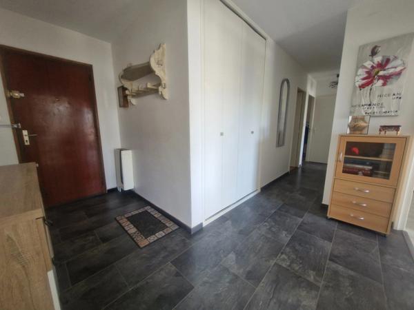 Appartement à vendre 4 pièces UNIEUX (42) 3 chambres / balcon / parking