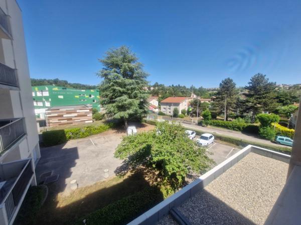 Appartement à vendre 4 pièces UNIEUX (42) 3 chambres / balcon / parking