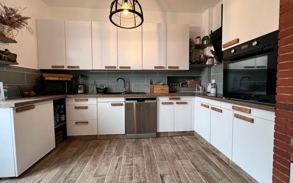 Appartement à vendre    5 pièces • 193 m2 Mont-de-Marsan