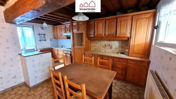 Boiscommun, maison 108 m² (86m² hab), 2 ch, bureau, véranda, terrasse