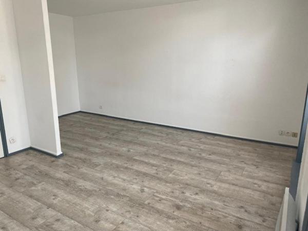 A LOUER : T1 à LILLE • Place Jacquart - République • 660 € CC • Réf. 755-001