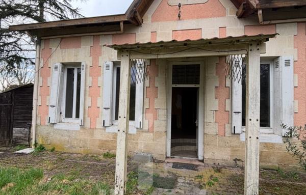 Maison à rénover   78 m2 sur une parcelle de 700 m2