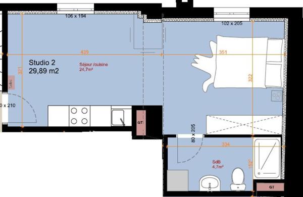 Au sein d'une maison de Maitre : T1 au 1er étage