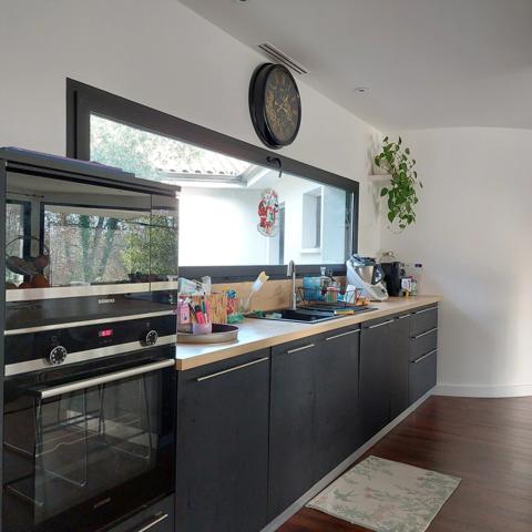 Dpt Tarn et Garonne (82), à vendre MONTAUBAN maison P7 de 216 m² - Terrain de 7 640,00 m² - Plain pied