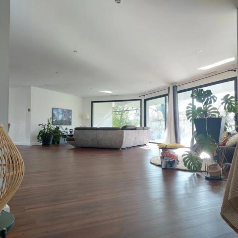 Dpt Tarn et Garonne (82), à vendre MONTAUBAN maison P7 de 216 m² - Terrain de 7 640,00 m² - Plain pied