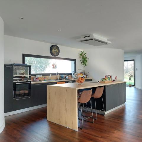 Dpt Tarn et Garonne (82), à vendre MONTAUBAN maison P7 de 216 m² - Terrain de 7 640,00 m² - Plain pied