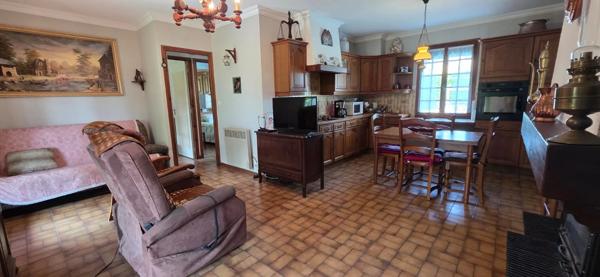Exclusivité Orphea LC / Maison avec Piscine et jardin