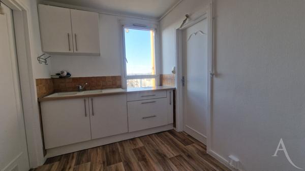 Bel Appartement F3 à Mantes la Jolie centre ville