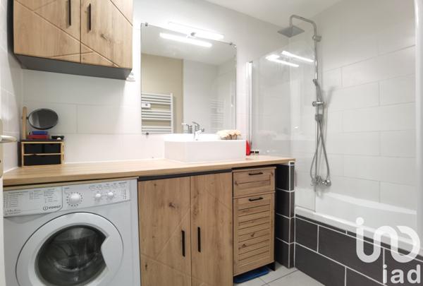 Maison de ville 3 pièces de 57 m² à Artigues-près-Bordeaux (33370)