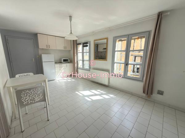 Immeuble à vendre 10 pièces de 500 m²