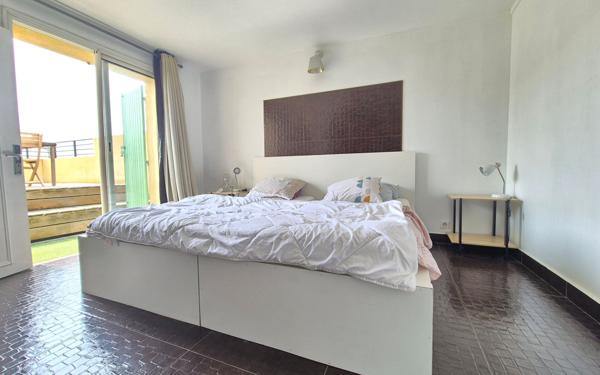 Maison à vendre    3 pièces • 139 m2 Sanary-sur-Mer