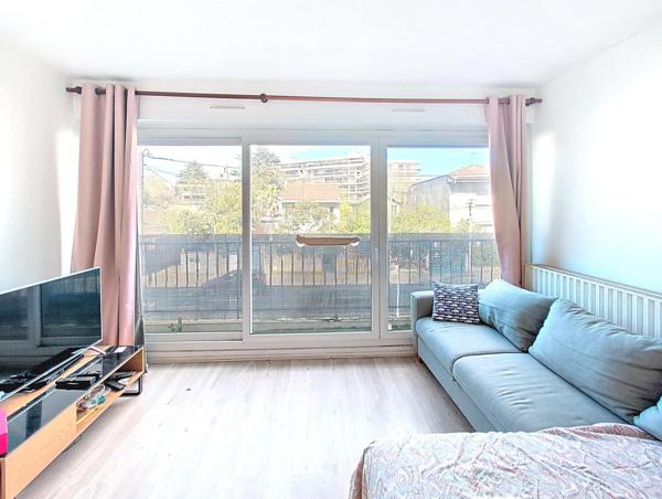 À vendre – Charmant T2 de 44 m² à Bordeaux Caudéran