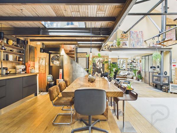 Appartement 6 pièces 182.85 m2