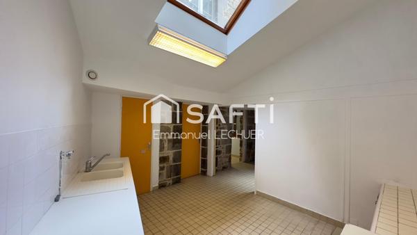 Local Professionnel dans l'hyper centre de Saint-Brieuc et Marché de Saint-Brieuc