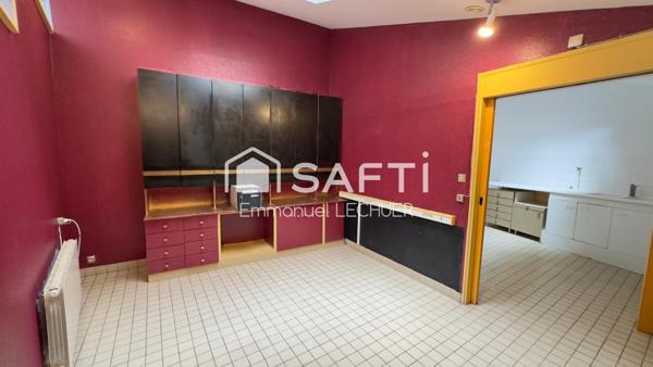 Local Professionnel dans l'hyper centre de Saint-Brieuc et Marché de Saint-Brieuc