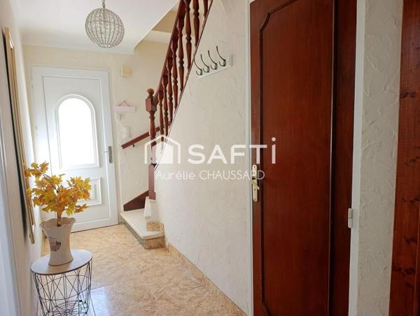 Maison 3 chambres, bureau, jardin, garage