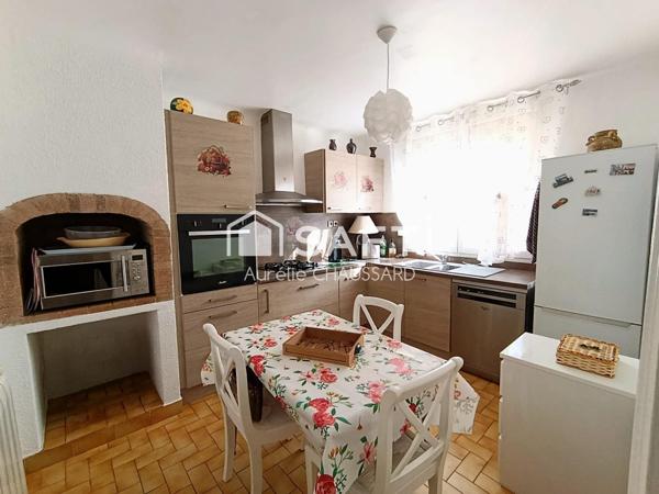 Maison 3 chambres, bureau, jardin, garage