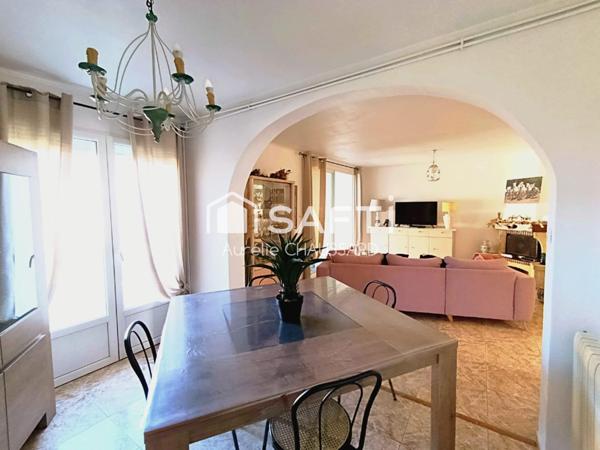 Maison 3 chambres, bureau, jardin, garage