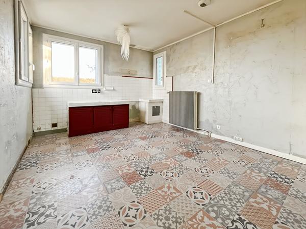 Maison 5 pièces à Palaiseau Isolation récente et prestations entretenues