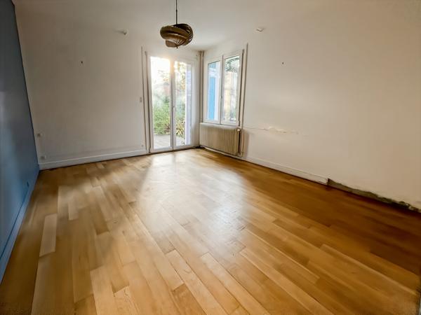 Maison 5 pièces à Palaiseau Isolation récente et prestations entretenues