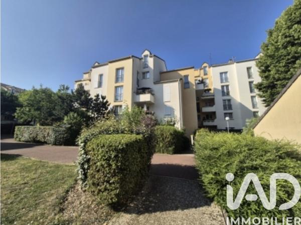 Location appartement 4 pièces 79 m² Ermont
