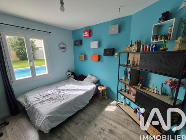 Maison à vendre 7 pièces 152 m² Saint-Christophe-sur-Roc