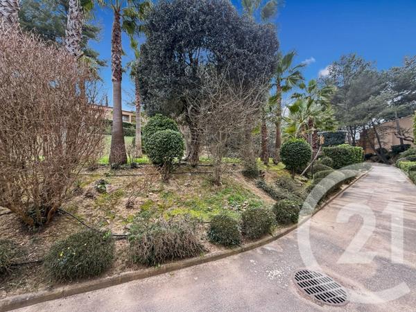 Appartement T2 à vendre  2 pièces - 31,75 m2 SANARY SUR MER - 83