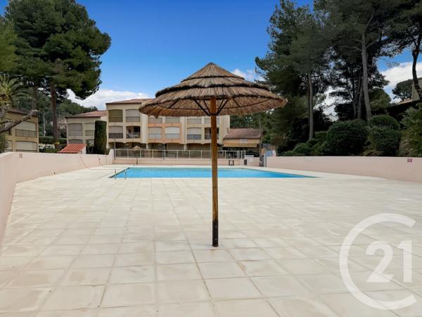 Appartement T2 à vendre  2 pièces - 31,75 m2 SANARY SUR MER - 83