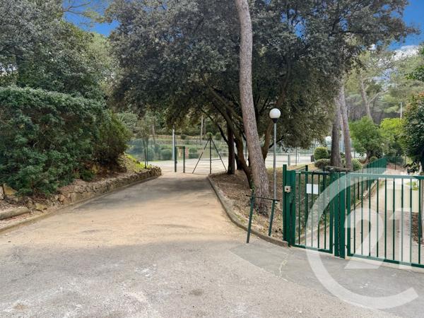 Appartement T2 à vendre  2 pièces - 31,75 m2 SANARY SUR MER - 83