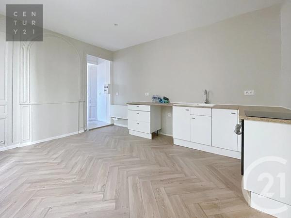 Appartement F4 à vendre  4 pièces - 68,70 m 2   TROYES  - 10