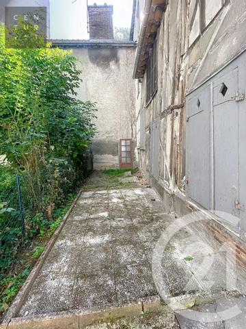 Appartement F4 à vendre  4 pièces - 68,70 m 2   TROYES  - 10